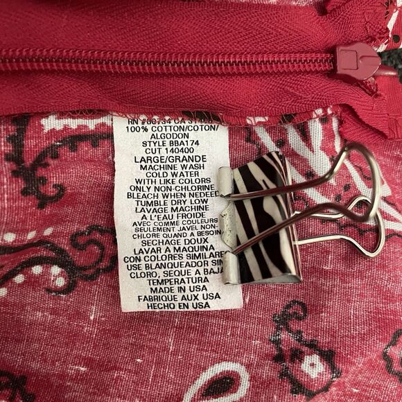 Vintage To The Max Bandana Tank Top Red White Paisley Y2K Western Streetwear USA - Picture 8 of 8